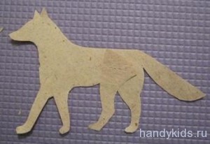   Вырезаем фигуры животных  из бумаги