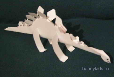 Стегозавр -модель из бумаги
