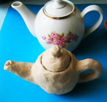 Заварочный чайник из пластилина